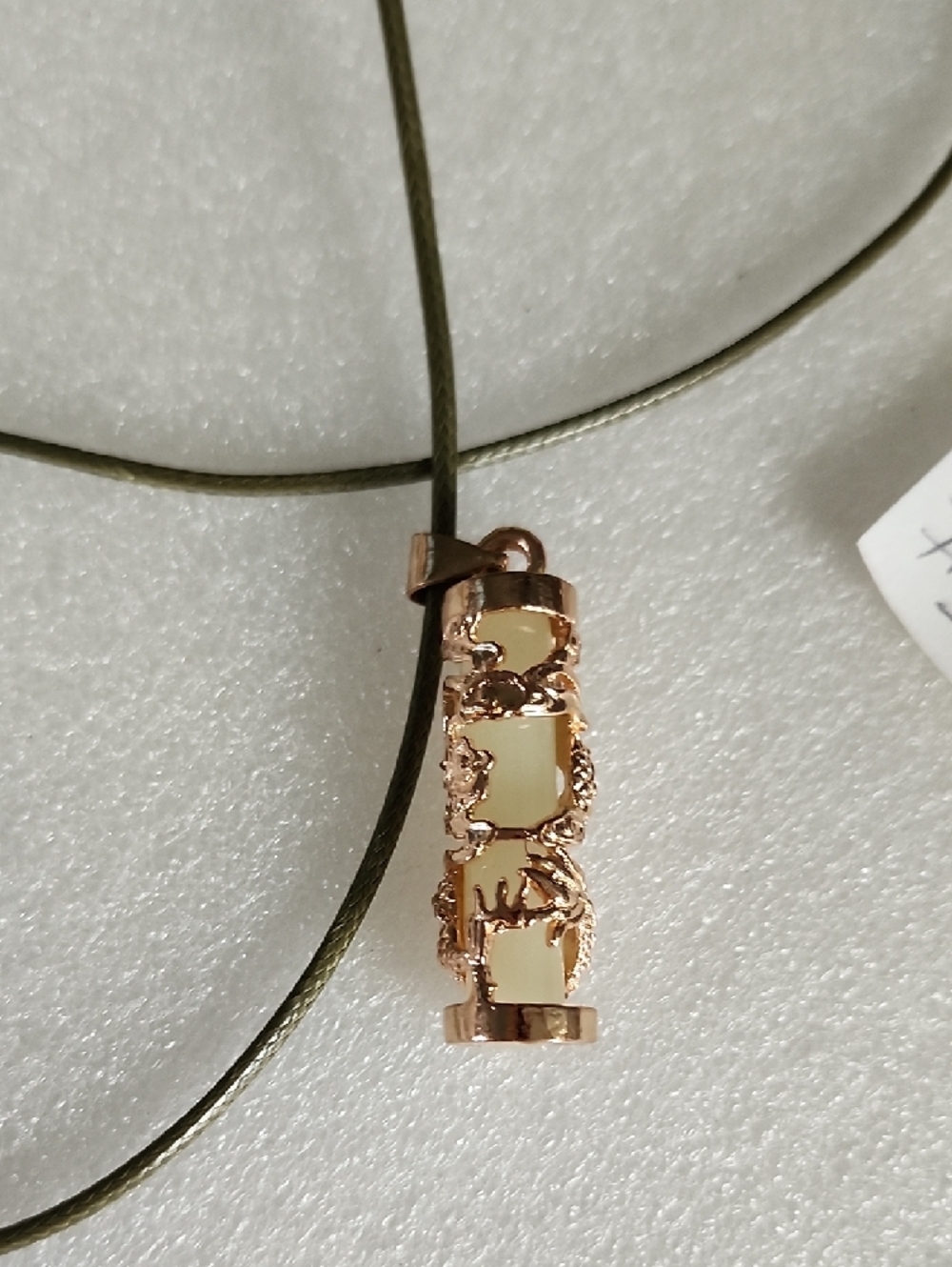 Rose Gold Dragon Filigree Cylinder Pendant Necklace in Cream - Picture 9 of 9